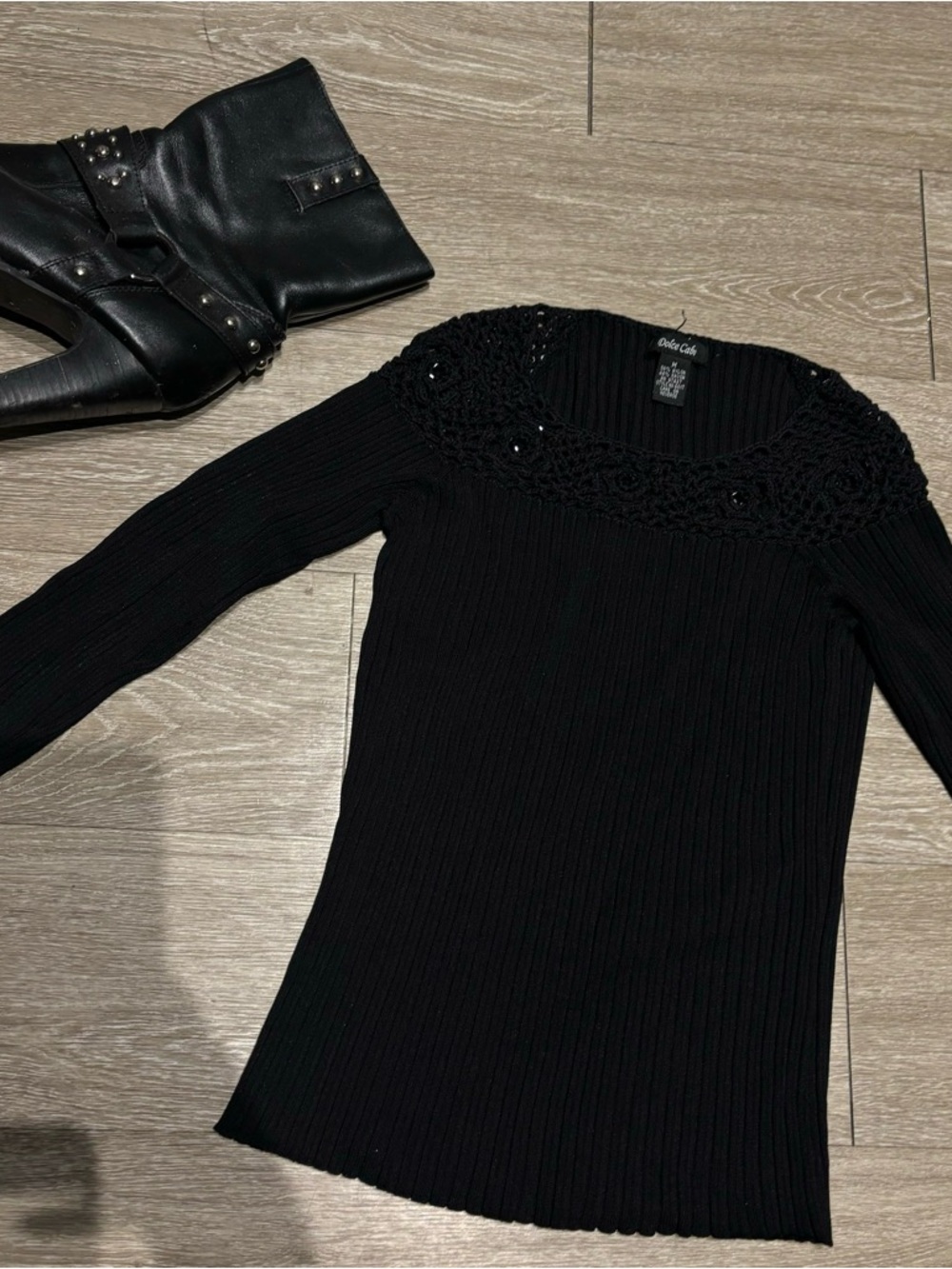 Dolce Cabo Vintage Beaded Y2K Witchy Knit Top
